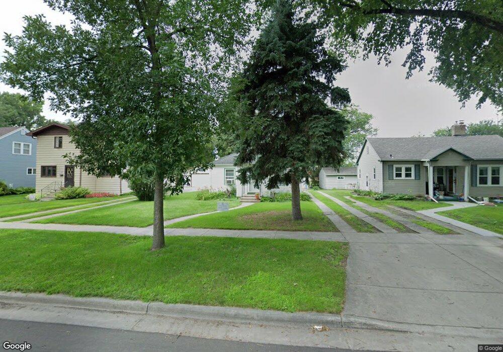 1526 12th St N, Fargo, ND 58102 - photo 1