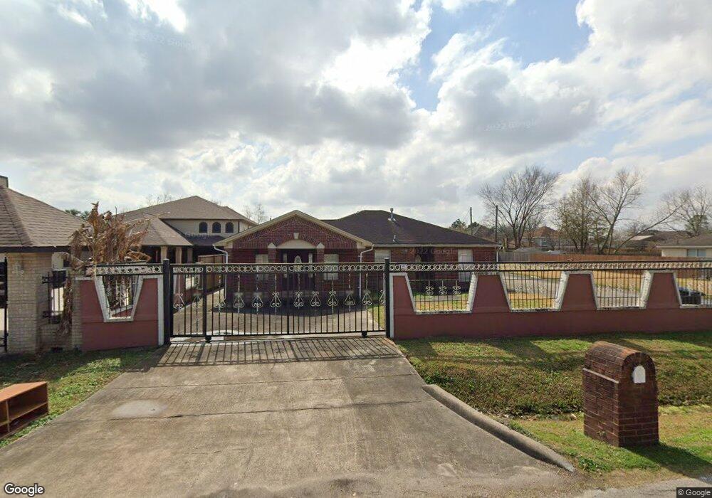 8326 Wetherby Ln, Houston, TX 77075 - photo 1