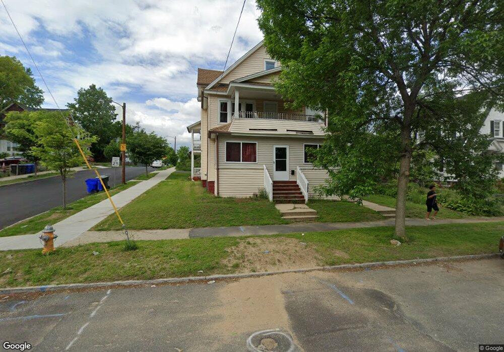 192 Westford Cir unit 194, Springfield, MA 01109 - photo 1