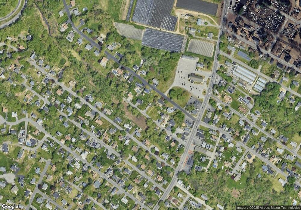 33 Erie Rd, Methuen, MA 01844 - photo 1