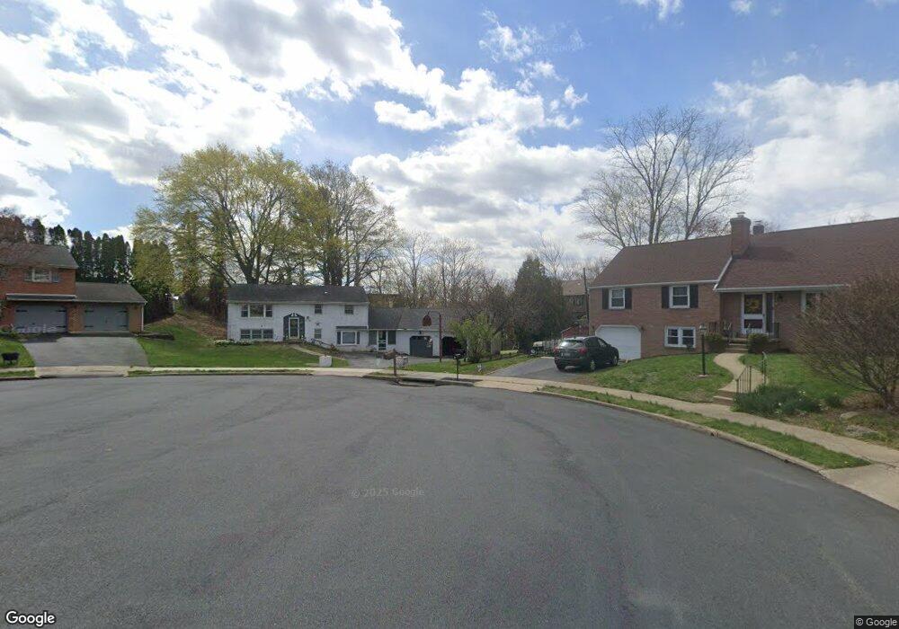 3 Forrest Lawn Ct, Reading, PA 19606 - photo 1