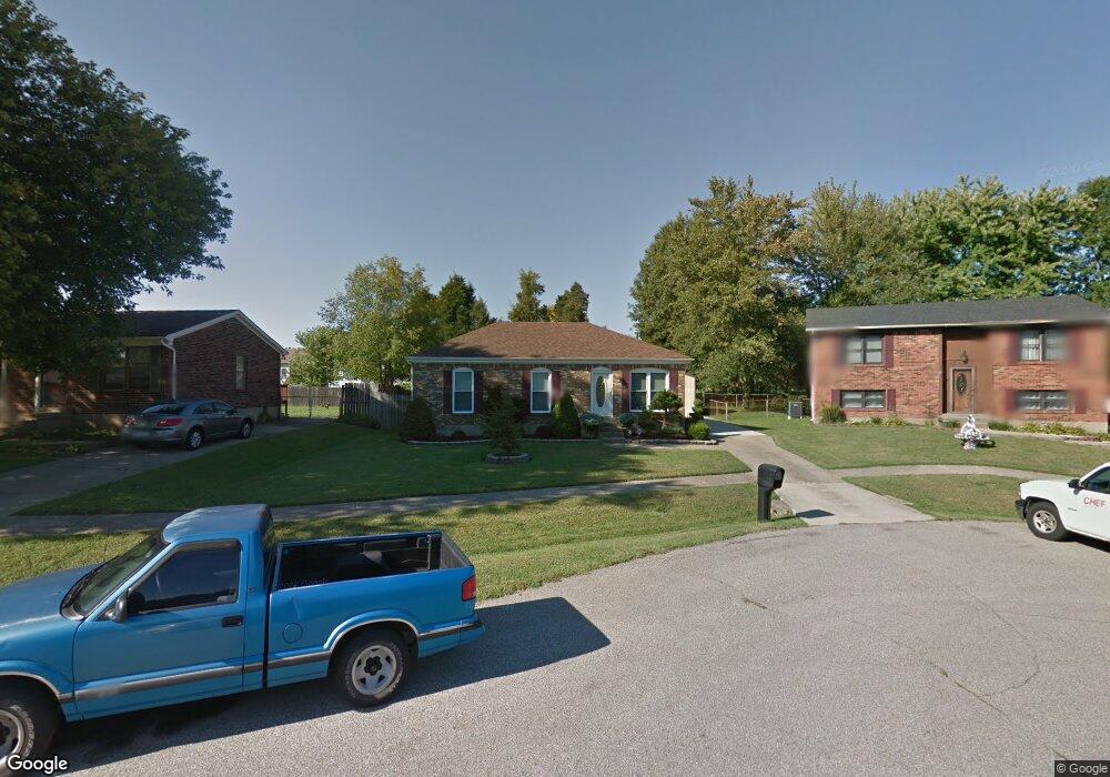 6901 Spourtland Dr, Louisville, KY 40228 - photo 1