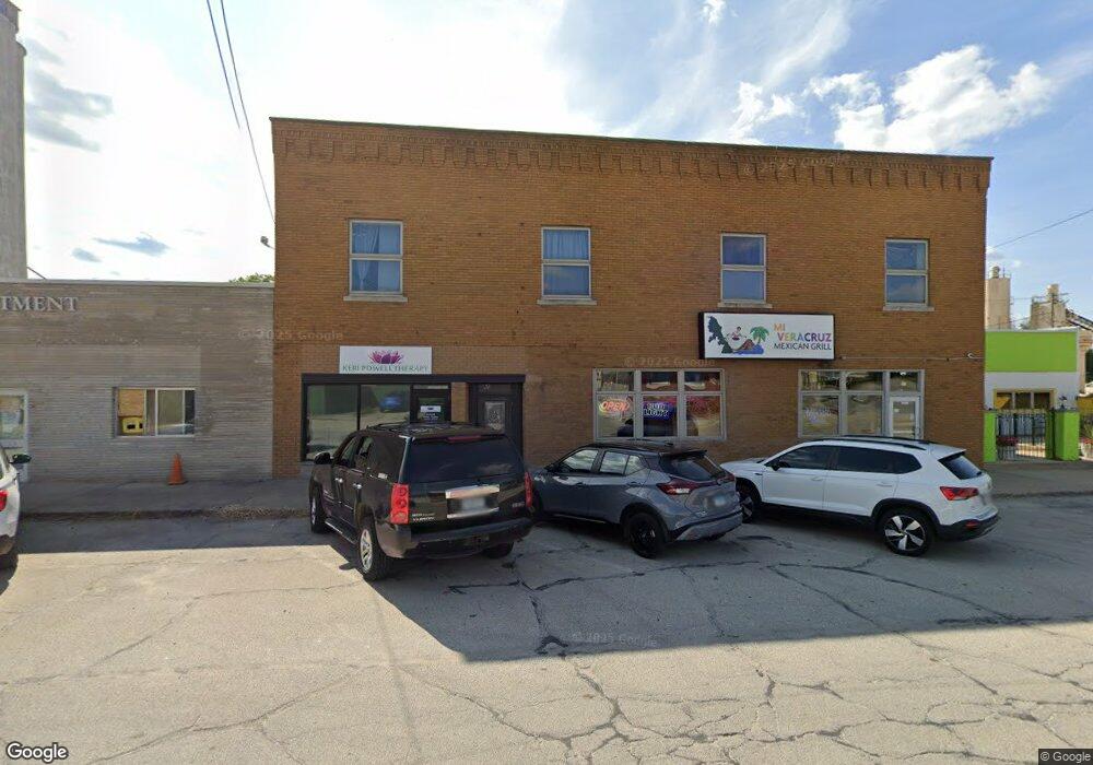 206 N Parke St, Tuscola, IL 61953 - photo 1