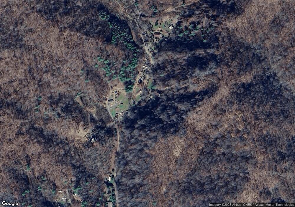 1550 Fox Creek Rd, Mars Hill, NC 28754 - photo 1