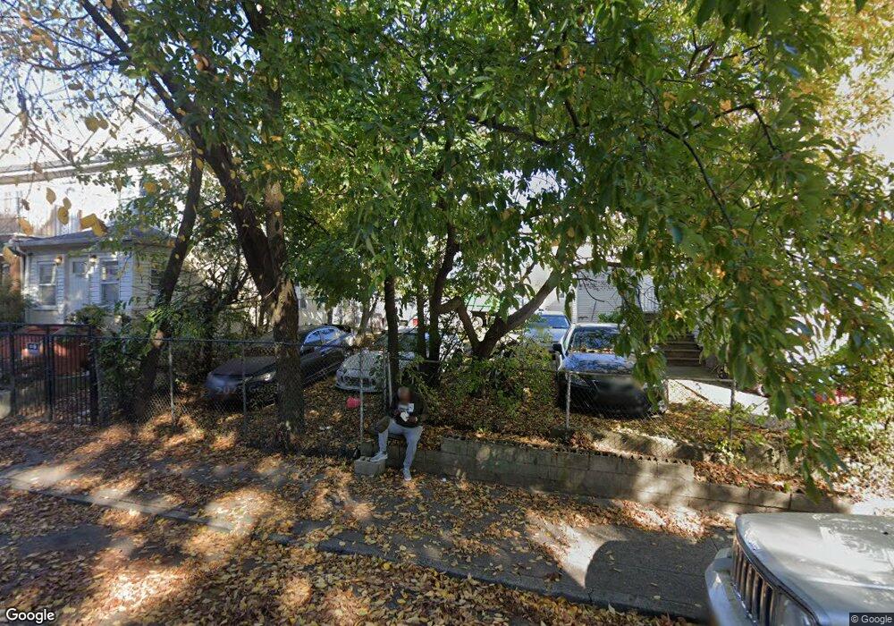 11053 Union Hall St, Jamaica, NY 11433 - photo 1