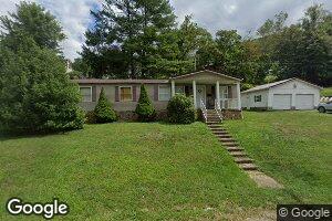 215 River St, Gassaway, WV 26624