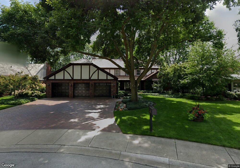 2433 Saranac Ct, Glenview, IL 60026 - photo 1