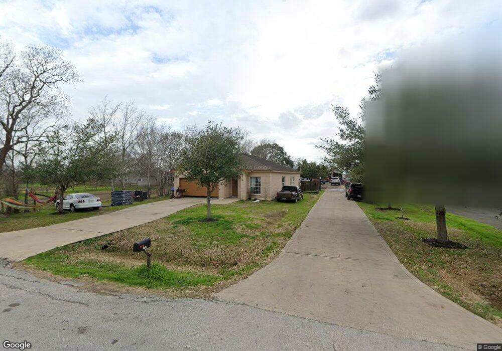 4214 Horseshoe Dr, Needville, TX 77461 - photo 1