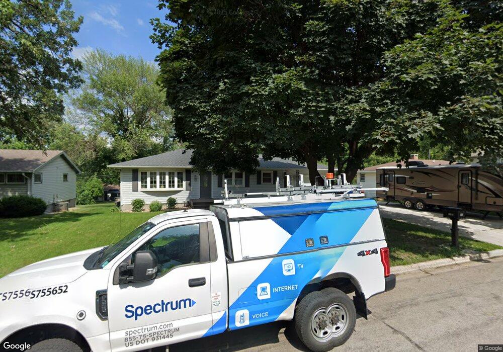 1103 Pinehill Dr, Albert Lea, MN 56007 - photo 1