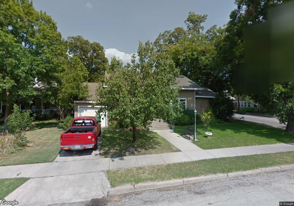 632 S Denton St, Gainesville, TX 76240 - photo 1