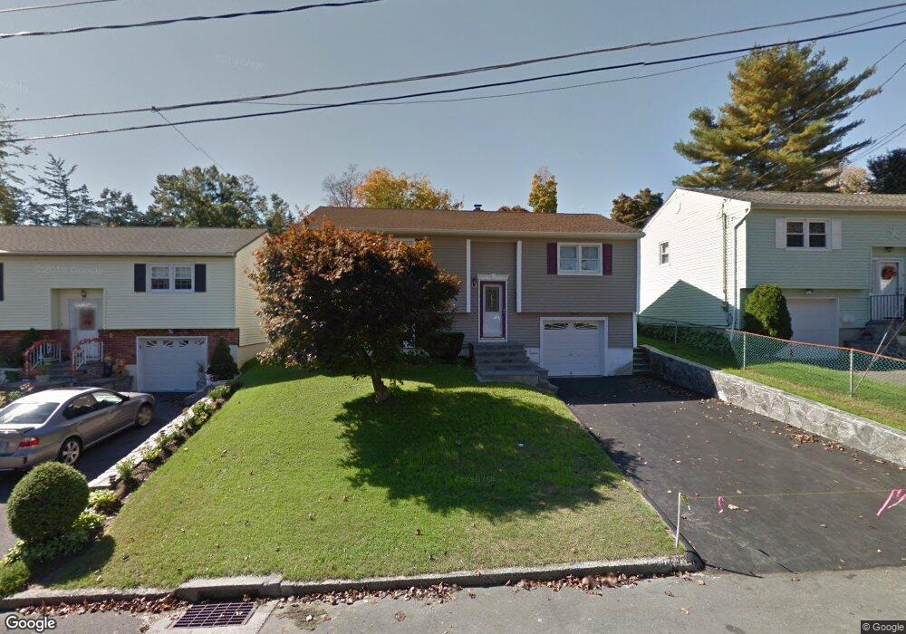 14 Michael St, Danbury, CT 06810 - photo 1