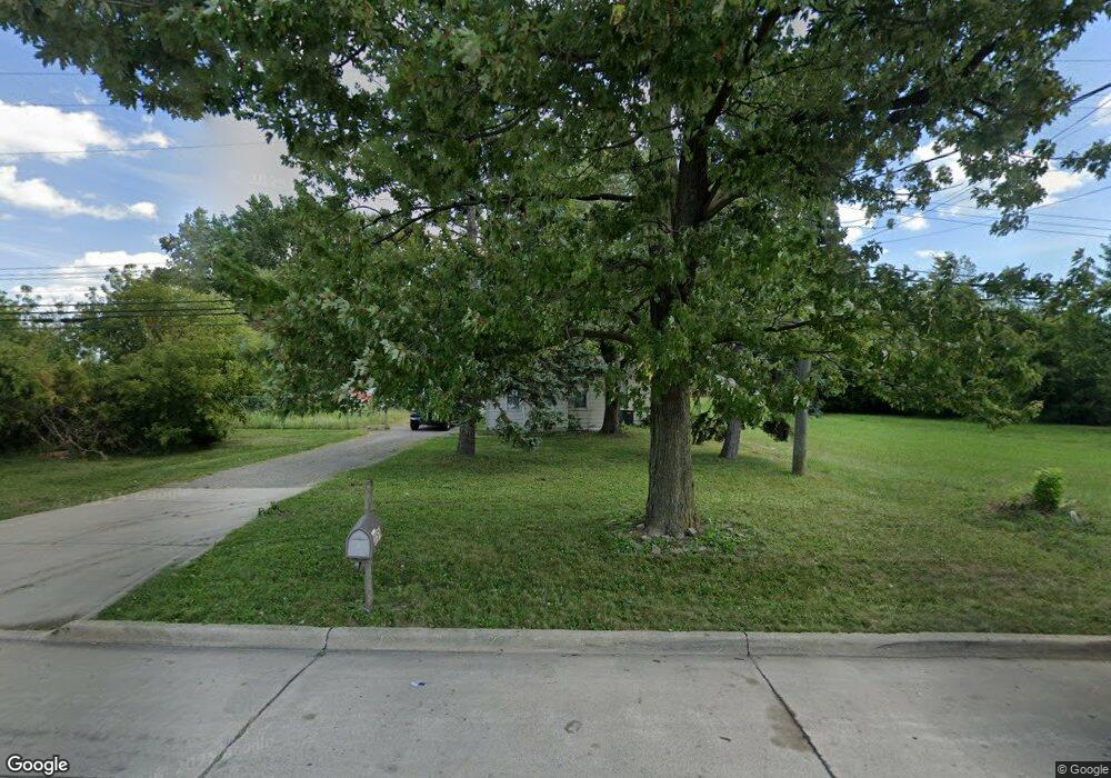 30576 Garfield St, Roseville, MI 48066 - photo 1