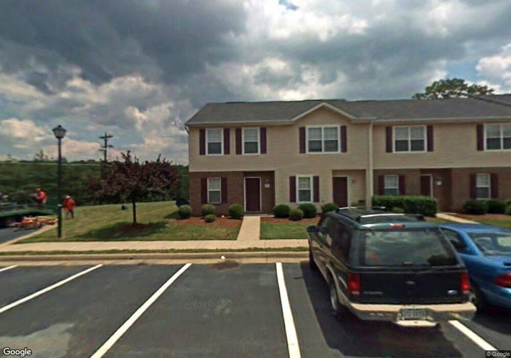 9715 Hearthwood Ct, Fredericksburg, VA 22408 - photo 1