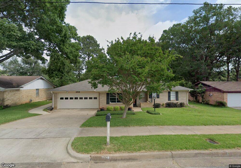 2918 Williamsburg Dr, Tyler, TX 75701 - photo 1
