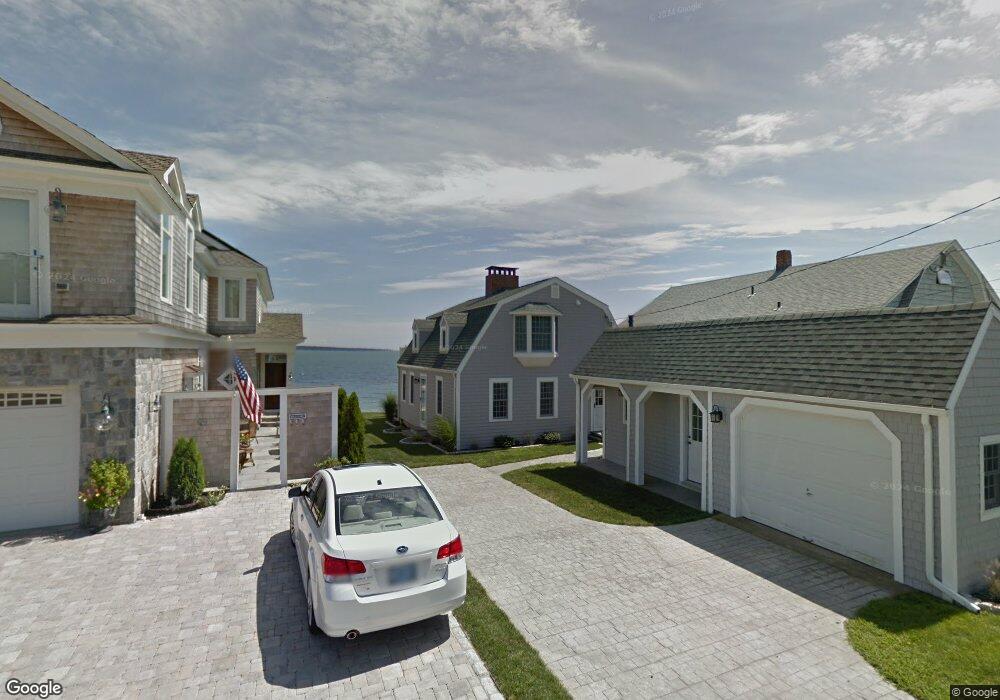 20 E Shore Dr, Niantic, CT 06357 - photo 1