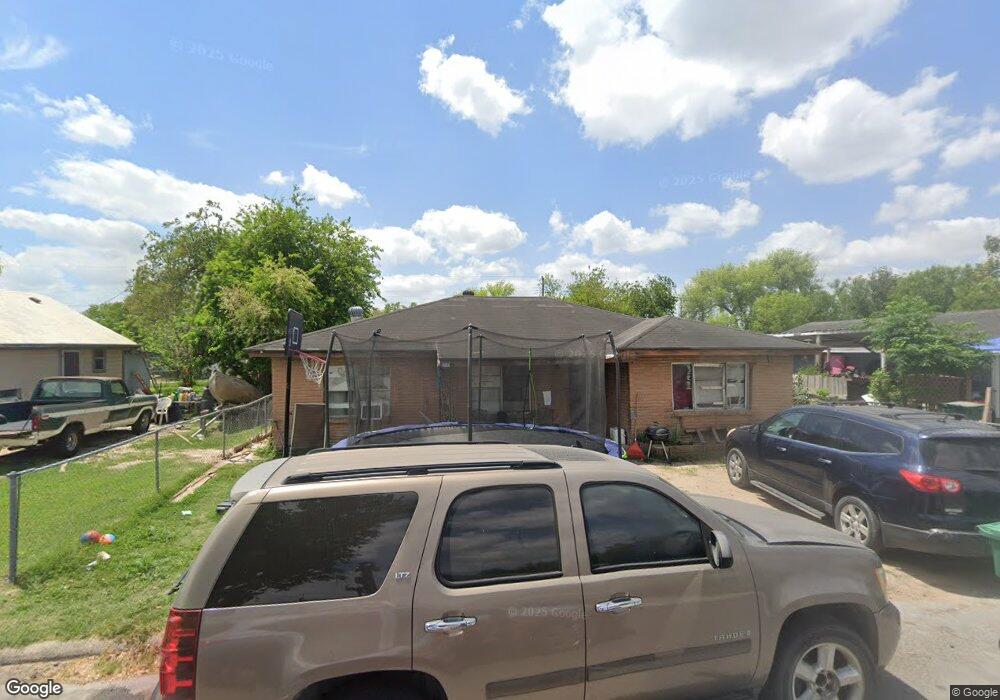 522 E Wright Ave, Pharr, TX 78577 - photo 1