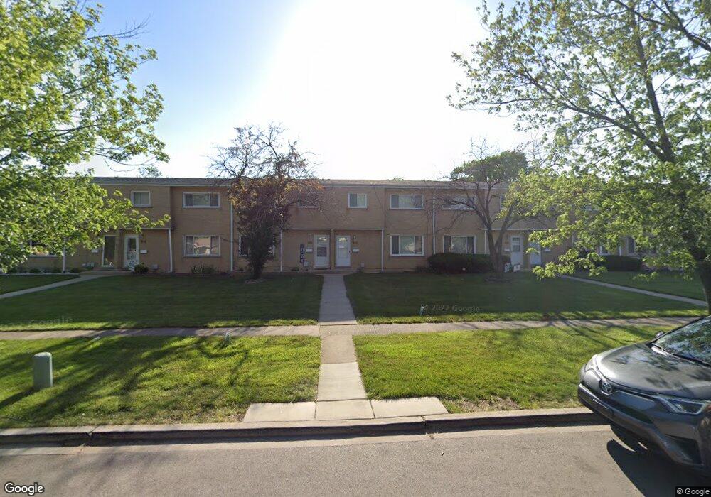 982 N Virginia Ln, Elmhurst, IL 60126 - photo 1