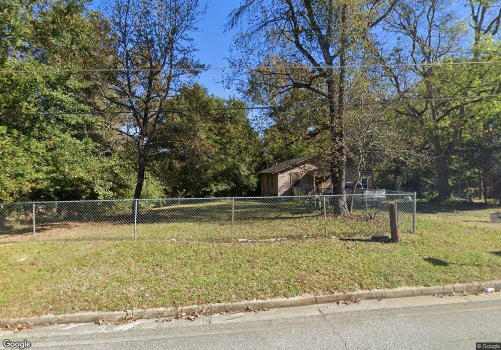 615 Indian Cir, Macon, GA 31217 - photo 1