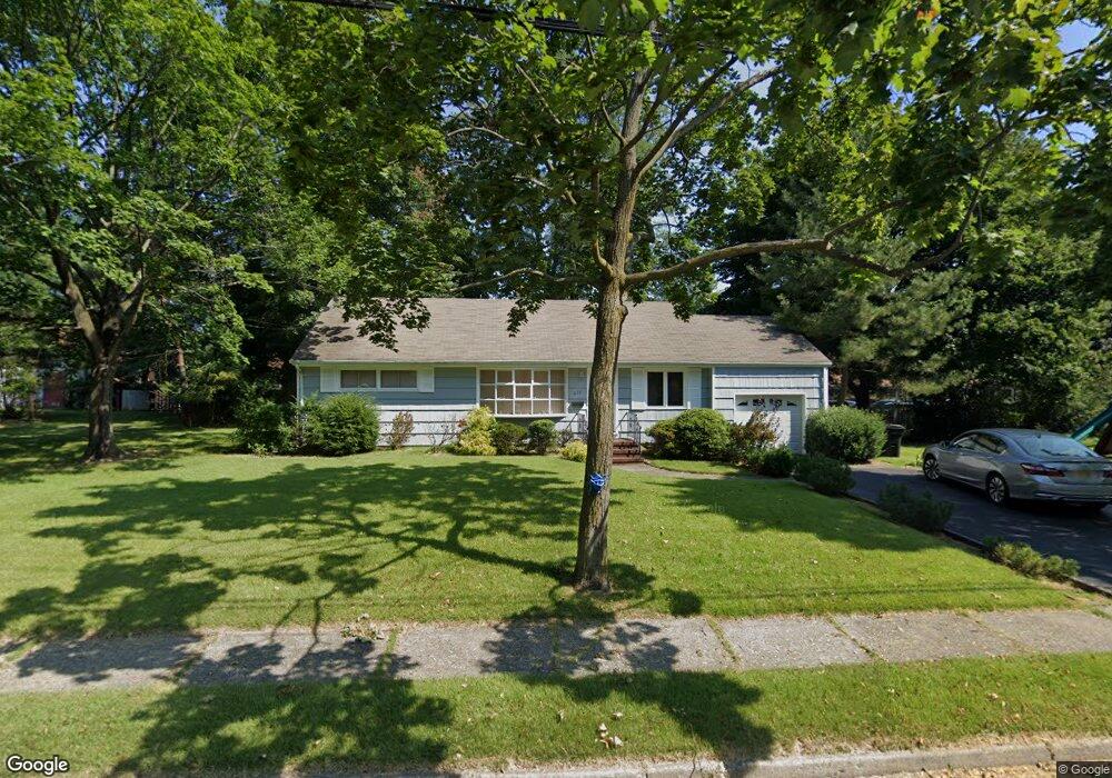 671 Victoria Ave, Paramus, NJ 07652 - photo 1
