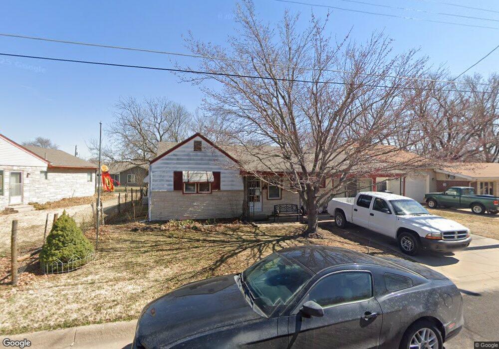 434 S 4th St, Colwich, KS 67030 - photo 1