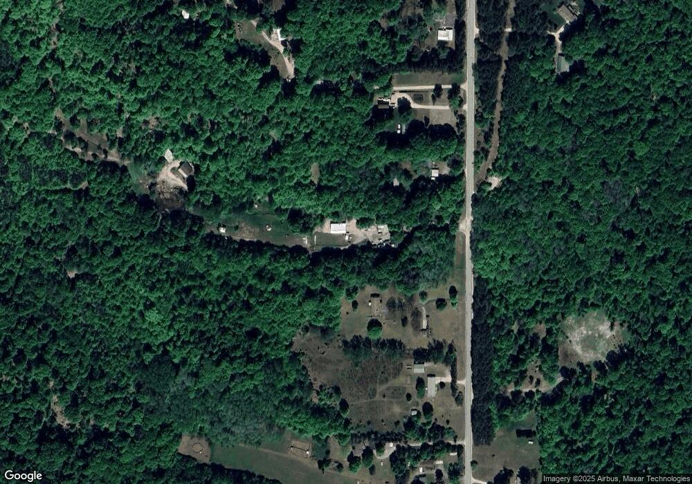 6570 Houghton Ln, Charlevoix, MI 49720 - photo 1