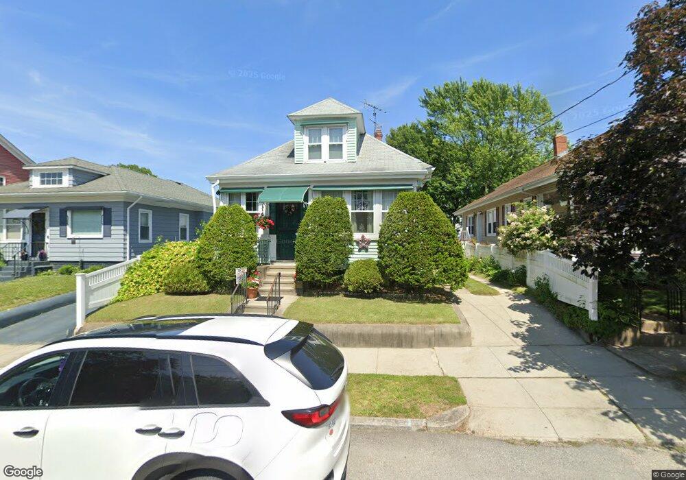 39 Netherlands Ave, Cranston, RI 02905 - photo 1