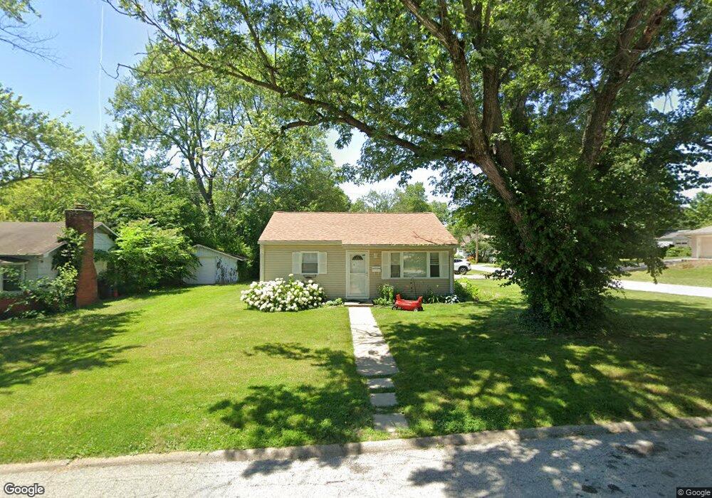 702 Roosevelt St, Plainfield, IN 46168 - photo 1