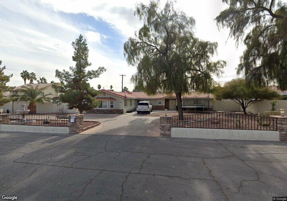 3731 Salt Cedar Ln, Las Vegas, NV 89121 - photo 1