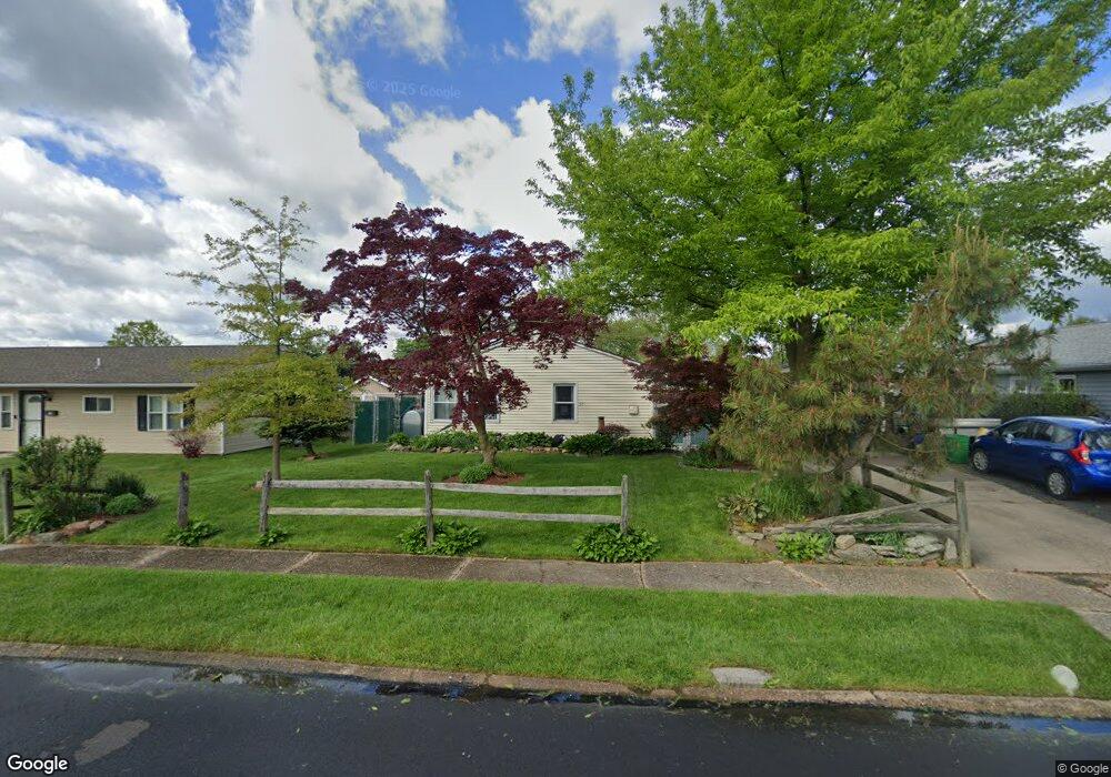 59 Gaping Rock Rd, Levittown, PA 19057 - photo 1