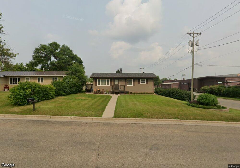 1517 8th Ave SW, Jamestown, ND 58401 - photo 1