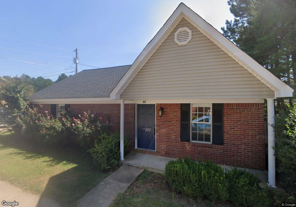 615 Huntington Place, Oxford, MS 38655 - photo 1