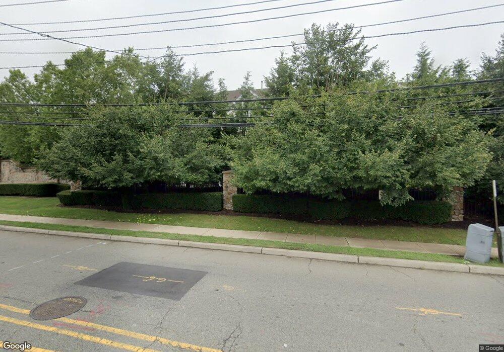 10 Devonshire Dr, Clifton, NJ 07013 - photo 1