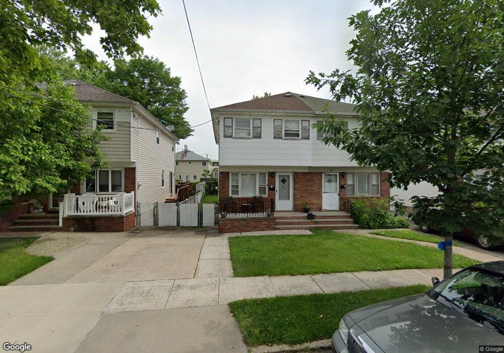 343 Chesterton Ave, Staten Island, NY 10306 - photo 1