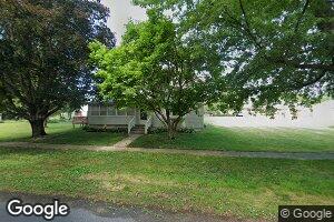 117 S Walnut St, Franklin Grove, IL 61031