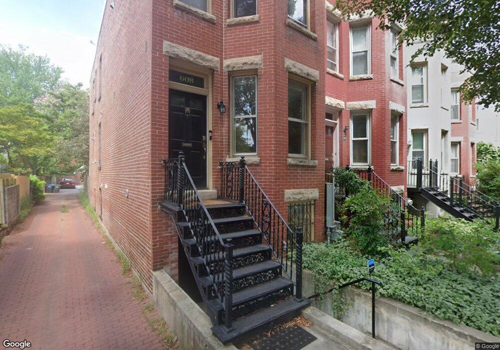 610 5th St NE, Washington, DC 20002 - photo 1