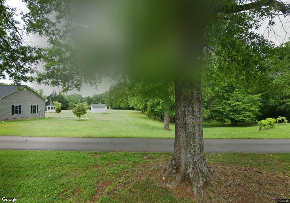 203 Wildwood Ct, West Union, SC 29696 - photo 1