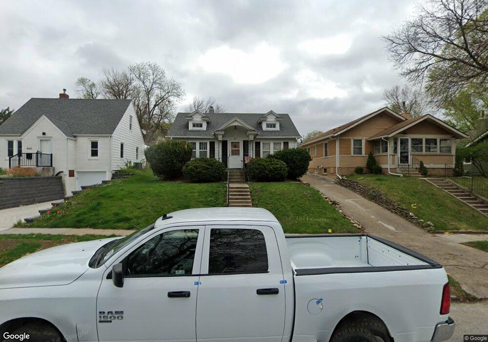 867 41st St, Des Moines, IA 50312 - photo 1