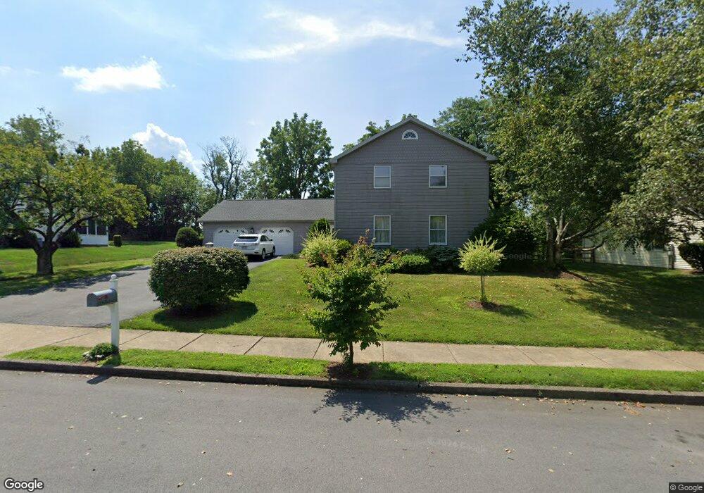 870 Wafford Ln, Bethlehem, PA 18017 - photo 1