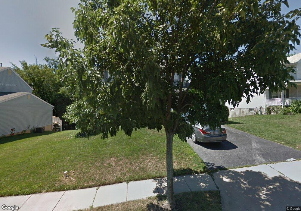 611 Cinnamon Tree Ct, Catonsville, MD 21228 - photo 1