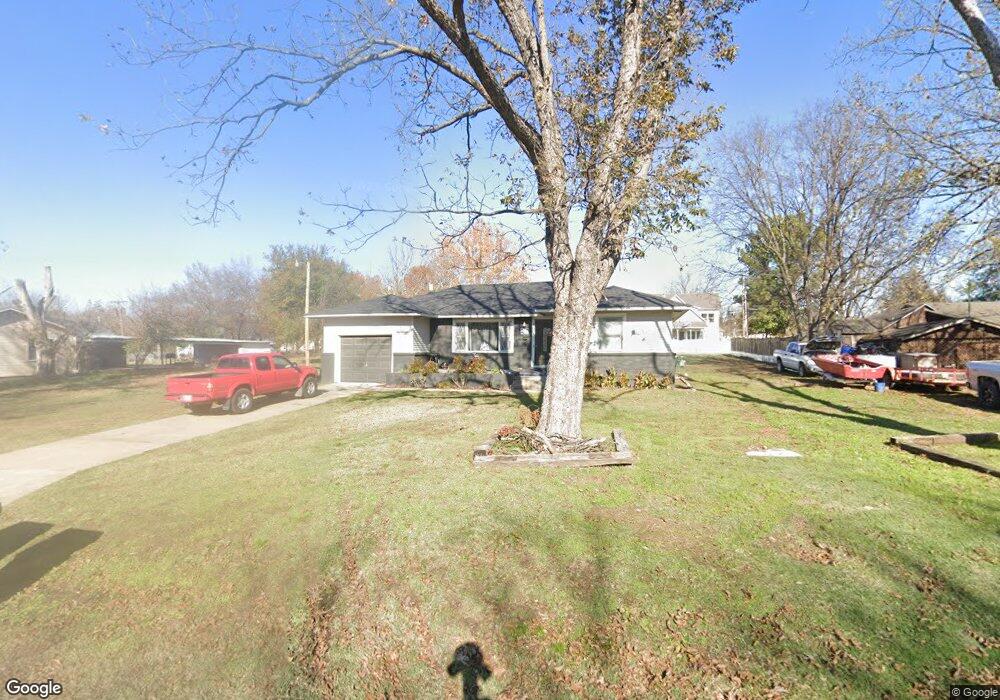 1006 W Ragan St, Henryetta, OK 74437 - photo 1