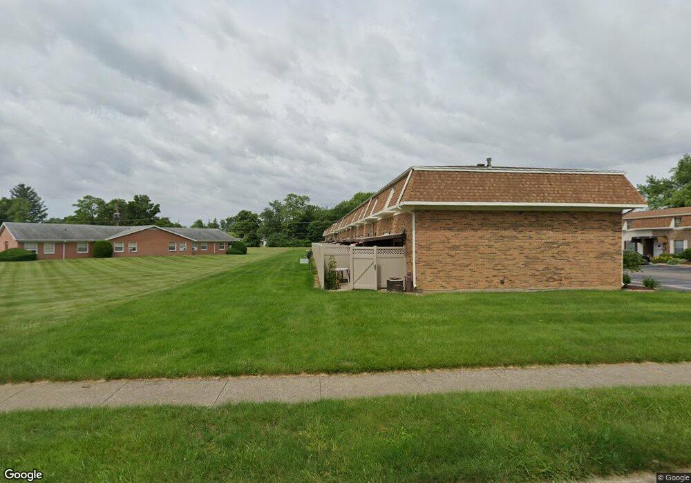 1014 Frederick Dr, Xenia, OH 45385 - photo 1