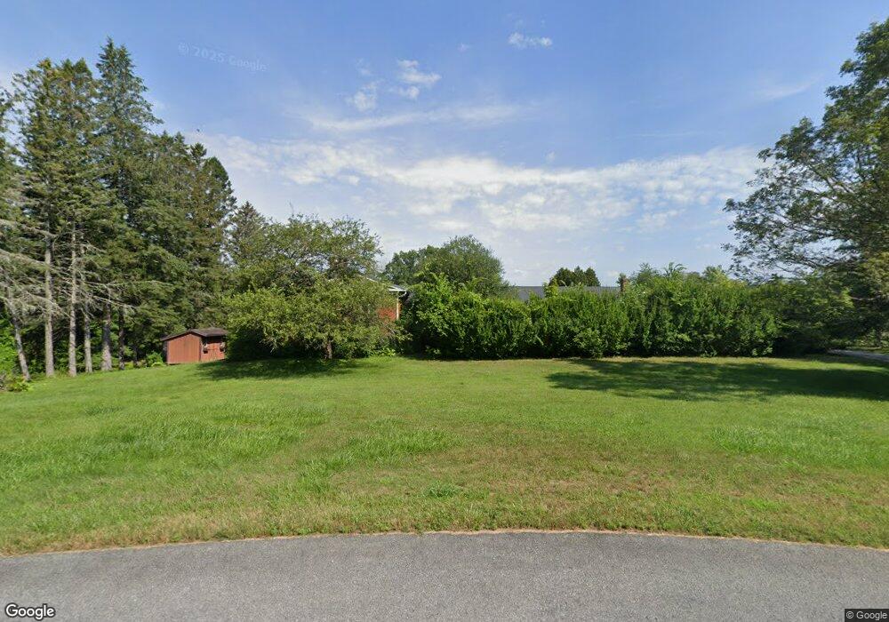 7 Orchard Dr, Rutland, VT 05701 - photo 1