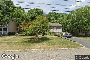28 Pine Blvd, Cedar Knolls, NJ 07927