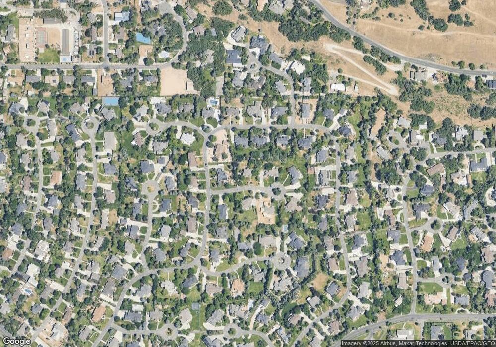 7 Swallow Wood Ln, Sandy, UT 84092 - photo 1