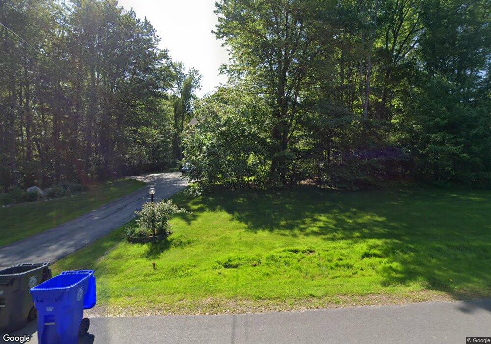 167 Wheel Wright Rd, Hampstead, NH 03841 - photo 1