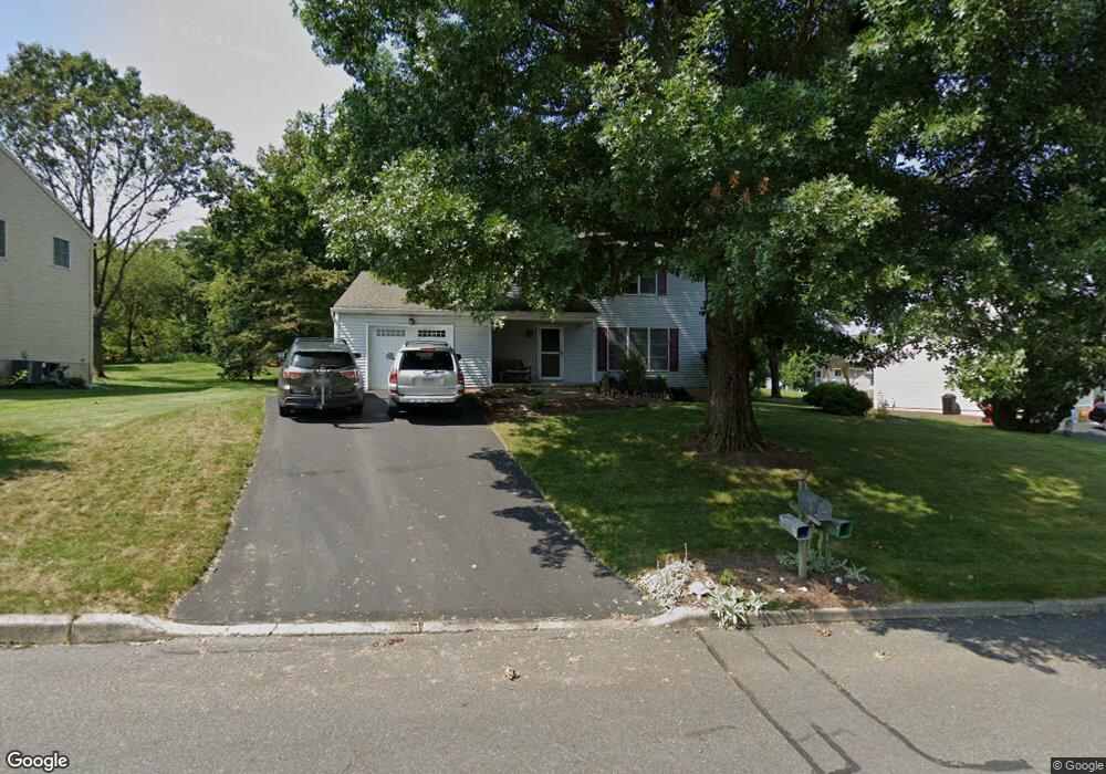 1616 Arrowwood Dr, Easton, PA 18040 - photo 1