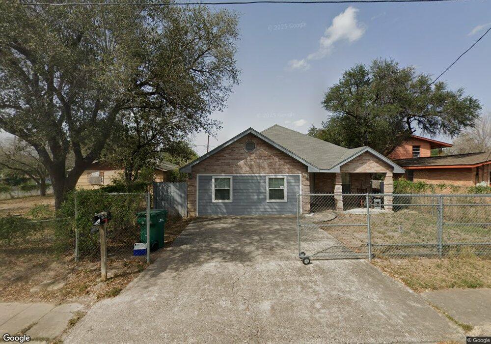 305 E Clark Ave, Pharr, TX 78577 - photo 1