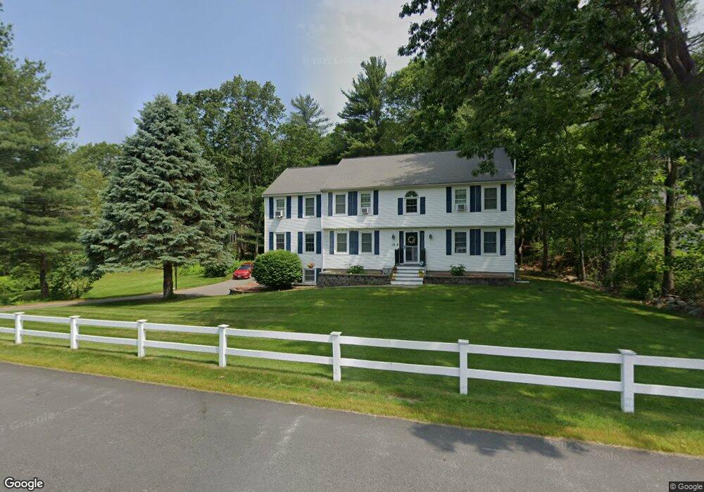 13 Pinewood Rd, Hudson, NH 03051 - photo 1