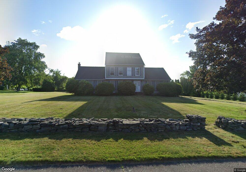 54 Betty Ann Ln, Dracut, MA 01826 - photo 1