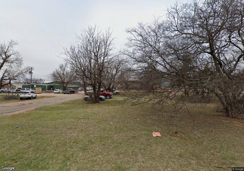 1514 N Louisa Ave, Shawnee, OK 74804 - photo 1